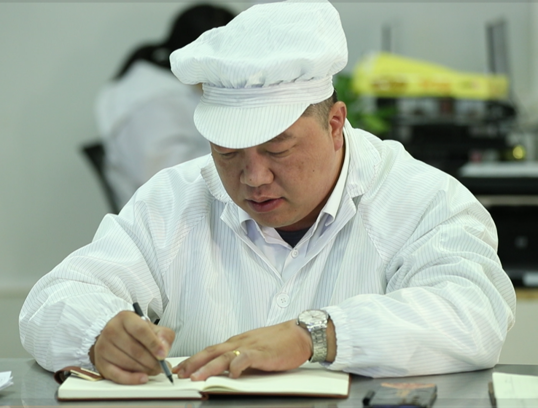 深入一線生產(chǎn)現(xiàn)場1